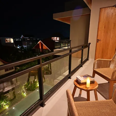 Canggu Wooden Green Paradise