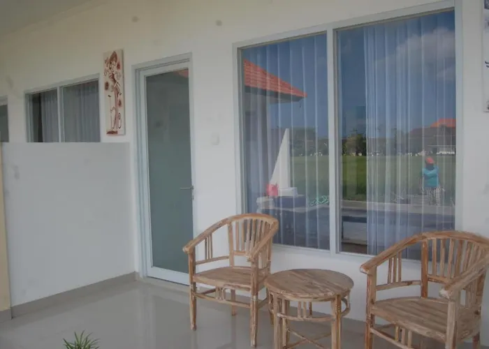 Alojamento de Acomodação e Pequeno-almoço Wooden Paradise Canggu